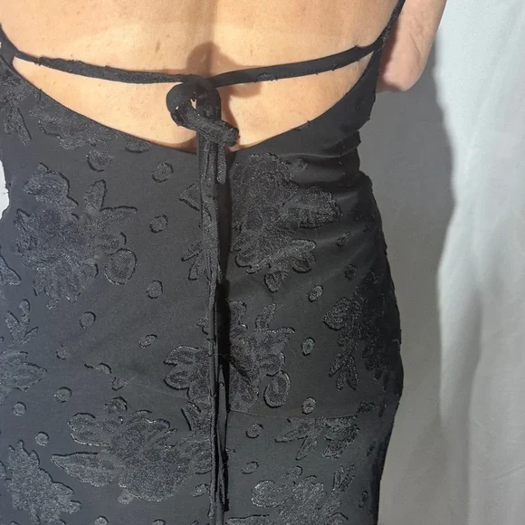 Hello Molly Black Floral Midi Dress XS - Picture 10 of 12